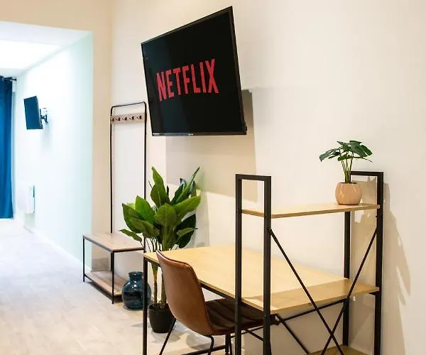 Ng Suitehome - Lille I Barbieux I Croix - Balneo - Relax Area - Netflix - Wifi - Kitchenette Appartement