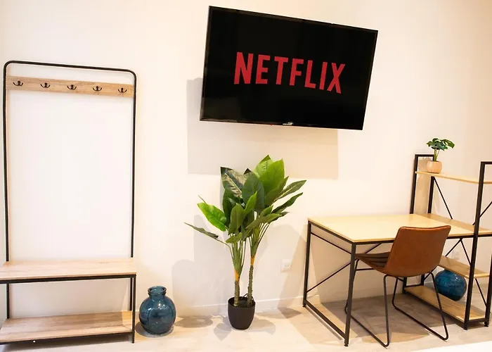 Ng Suitehome - Lille I Barbieux I Croix - Balneo - Relax Area - Netflix - Wifi - Kitchenette * Roubaix