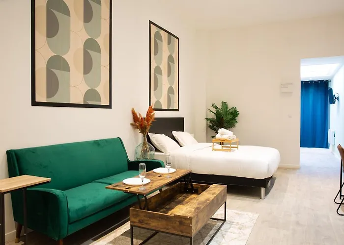Апартаменты Ng Suitehome - Lille I Barbieux I Croix - Balneo - Relax Area - Netflix - Wifi - Kitchenette Рубе
